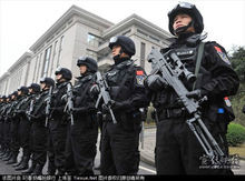 穿越迷霧：一次關(guān)于中國人民武裝警察部隊特種警察學(xué)院姜國營院長的深層對話