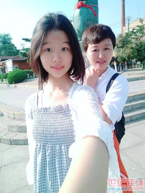 數字檔案中的靳婷:一場穿越時空的個人資料簡介圖片探尋之旅