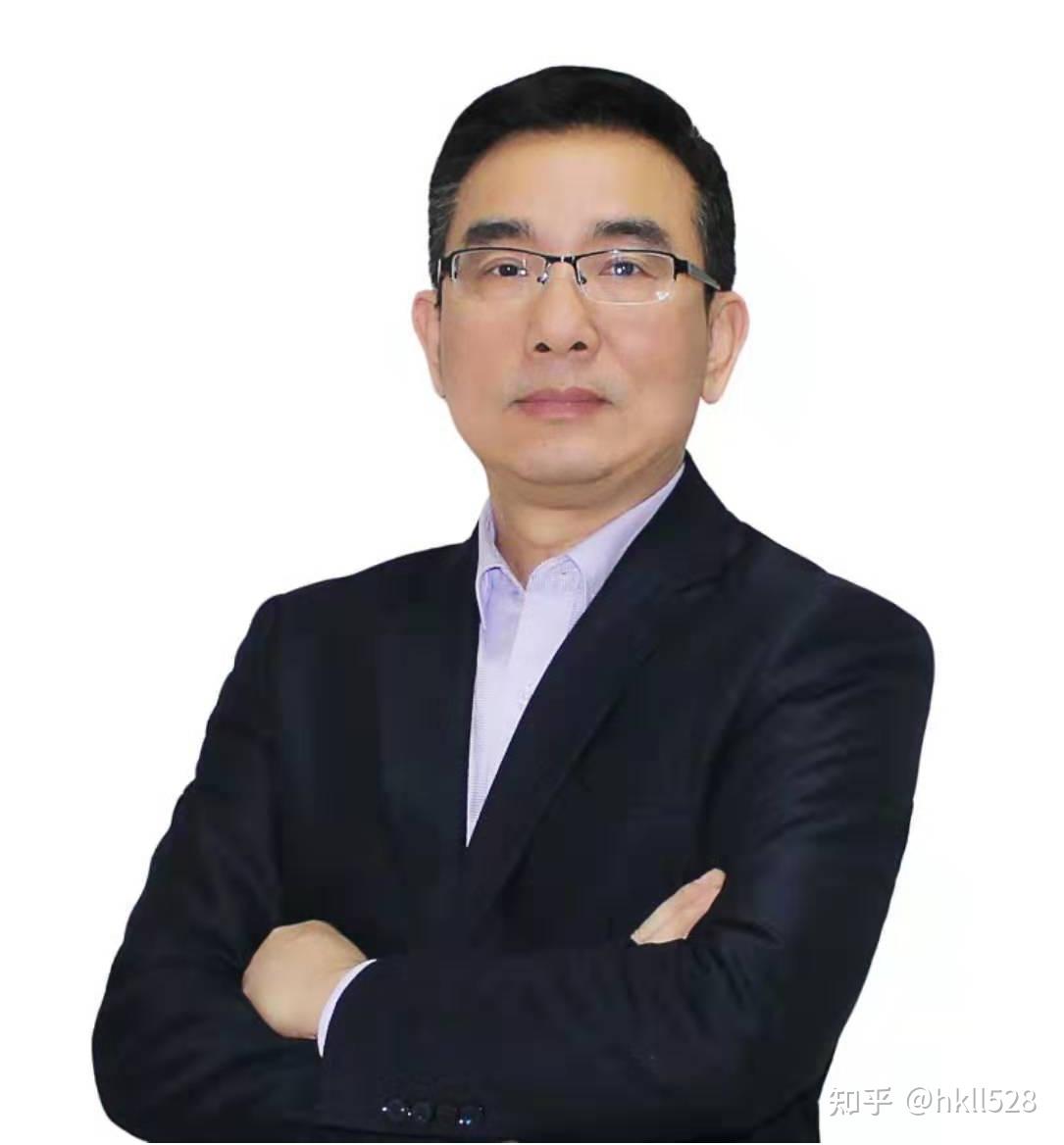 數字回響：解鎖蔡林個人資料的奇遇與深思