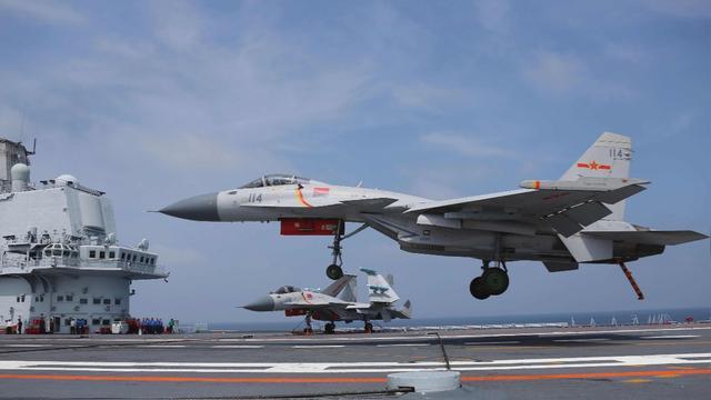 深海逐影：代號‘殲13’的隱身艦載戰斗機研發秘辛