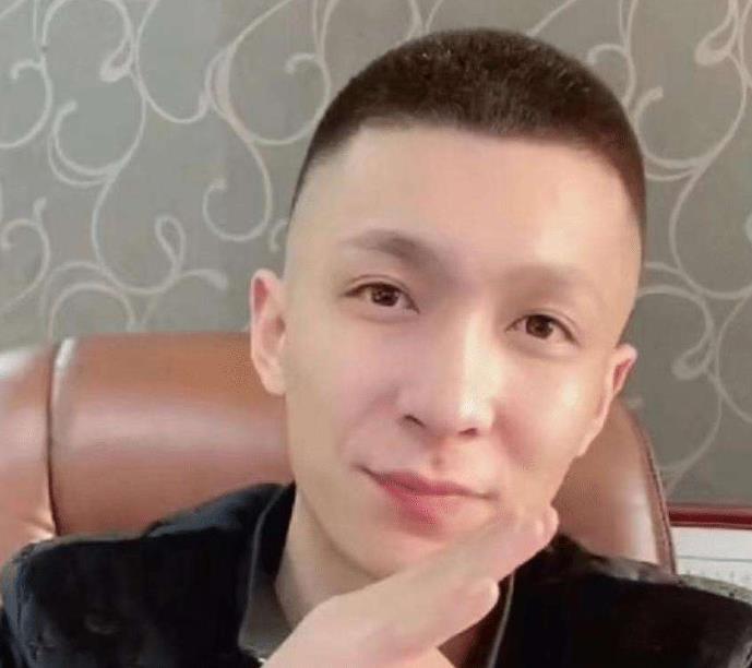 星芒下的回響：探尋段宏楠是誰的門下，一場跨越時空的數字奇遇