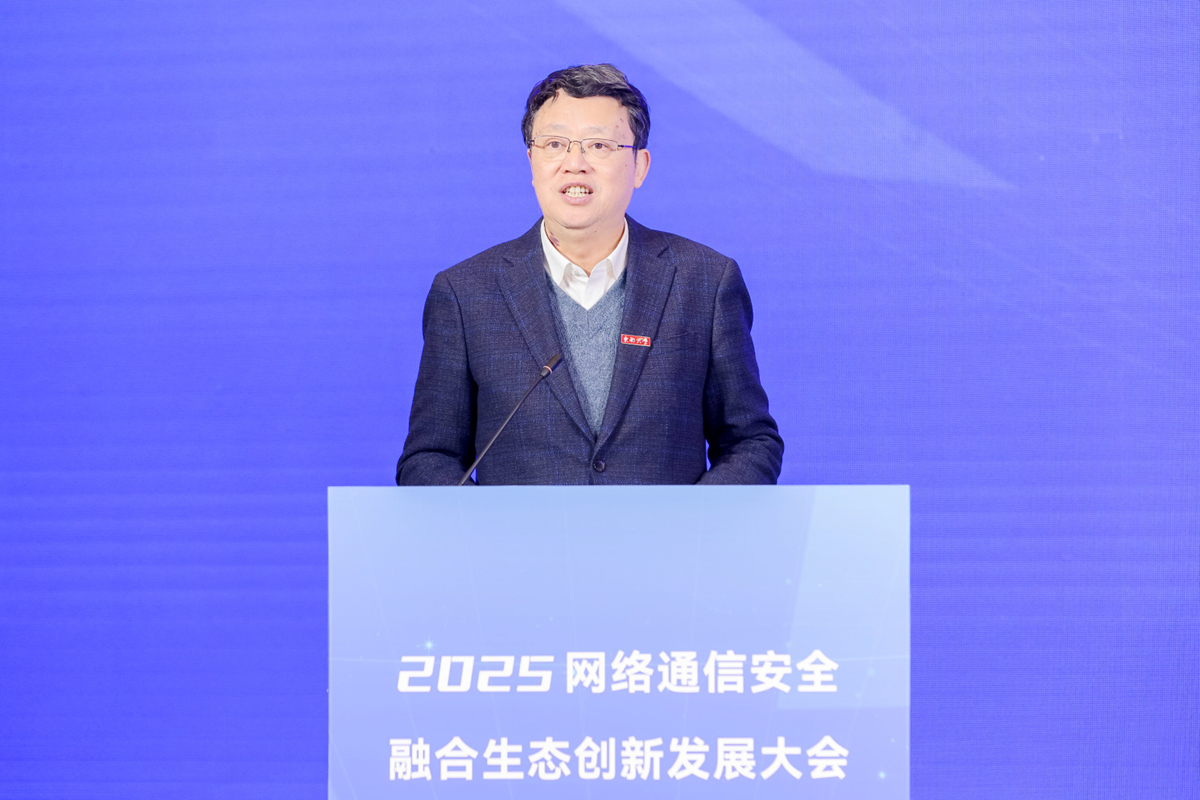 數字奇遇：探尋2025新奧正版資料免費的真實價值
