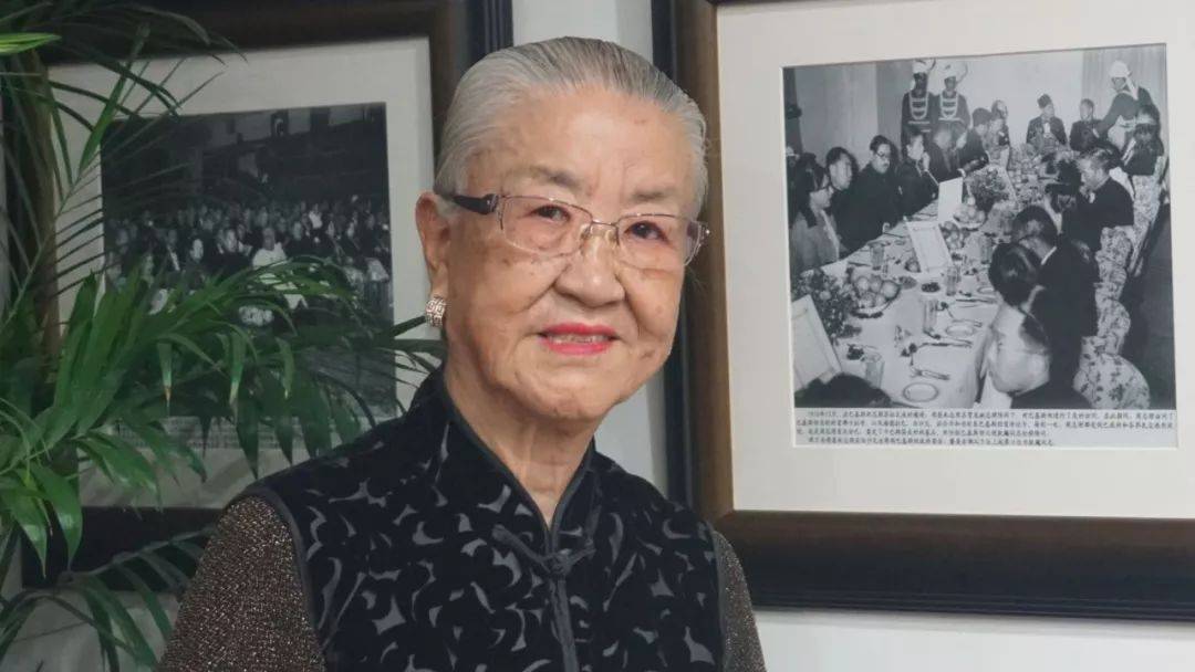 1982年時空回溯：檔案室尋訪，誰是當年的中國國防部長？