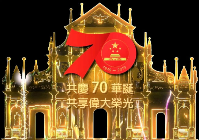 月夜輕歌 第4頁(yè)